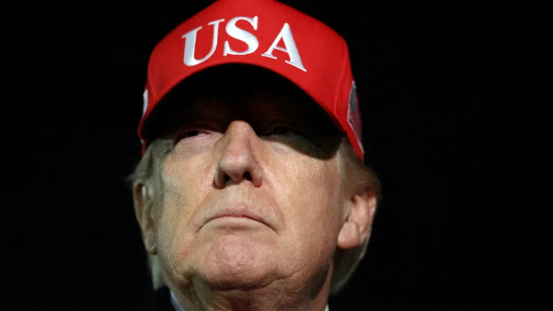 Aprovação de Trump cai a nível mais baixo com guerra no Irã e custo de vida