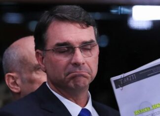 Escala 7×0: o que há por trás da proposta de Flávio Bolsonaro no Senado que tenta sabotar fim da escala 6×1