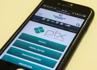 Bancos centrais do Brasil e da Europa avaliam interligar Pix com Tips
