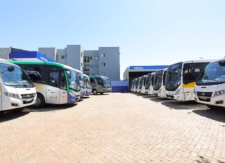 Prefeitura atende 4 mil alunos e percorre 16 mil km por dia com transporte escolar rural