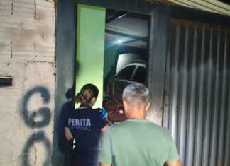 Homem se nega a vender droga para o CV, é morto na frente da filha e crime transmitido pelo celular