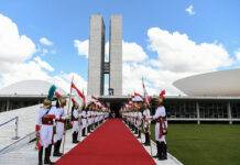 Presidente e governadores eleitos tomam posse em novas datas em 2027